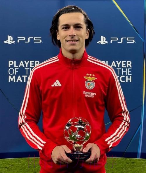 马卡透露安帅赛前激励皇马球员:巴萨并不比你们出色 马卡透露安帅赛前激励皇马球员:巴萨并不比你们出色